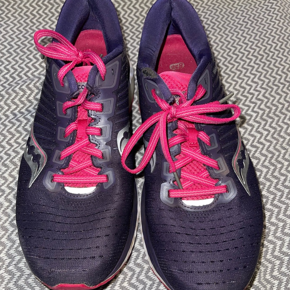 Saucony Guide 13 Purple & Pink Size 9